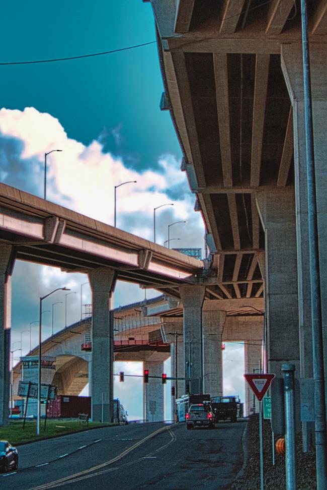 SDOT High bridge repair Continuing epoxy crack injection and carbon